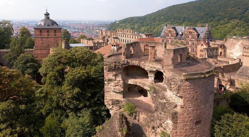 Image: Staatliche Schlösser und Gärten Baden-Württemberg, Achim Mende Heidelberg Castle is the largest winter habitat for bats in northern Baden